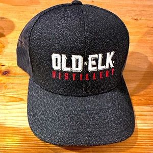NEW!‎ Old Elk bourbon whiskey black trucker hat baseball cap RARE! Embroidered